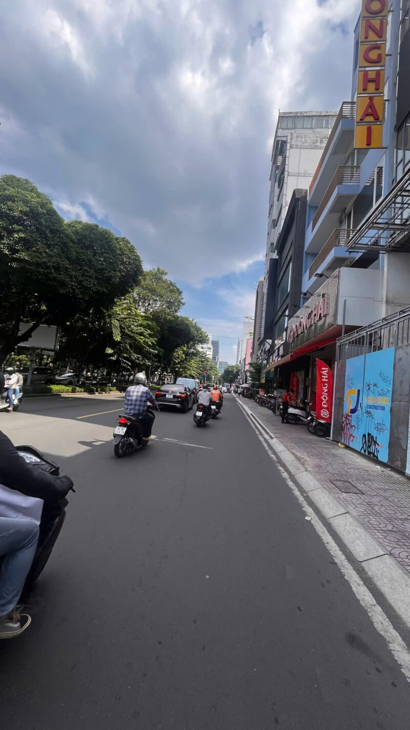 CHO THUÊ NHÀ MẶT TIỀN 233 HAI BÀ TRƯNG, PHƯỜNG VÕ THỊ SÁU, QUẬN 3, HỒ CHÍ MINH