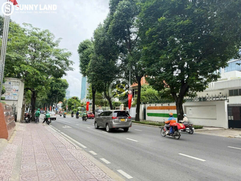 CHO THUÊ NHÀ MẶT TIỀN 214 VÕ THỊ SÁU, PHƯỜNG VÕ THỊ SÁU, QUẬN 3 HỒ CHÍ MINH