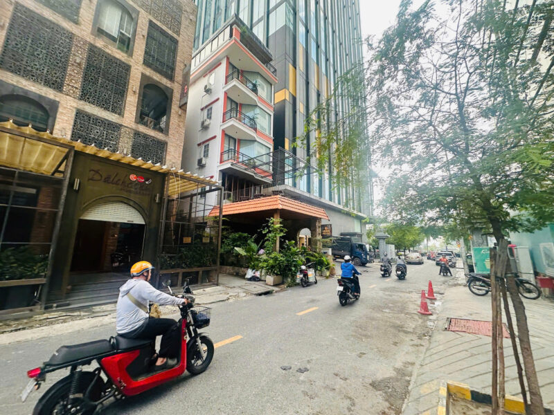 CHO THUÊ NHÀ MẶT TIỀN SỐ 2A ĐƯỜNG NGÔ VĂN NĂM, PHƯỜNG BẾN NGHÉ, QUẬN 1, HỒ CHÍ MINH