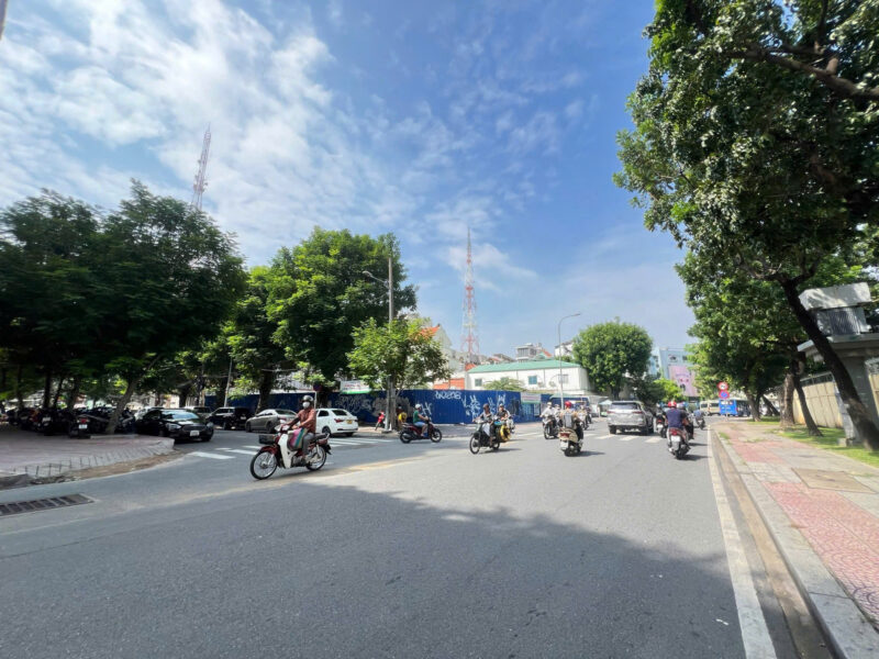 CHO THUÊ ĐẤT GÓC 2 MẶT TIỀN SỐ 371 ĐƯỜNG NGUYỄN TRÃI - NGUYỄN CẢNH CHÂN, PHƯỜNG NGUYỄN CƯ TRINH, QUẬN 1, HỒ CHÍ MINH