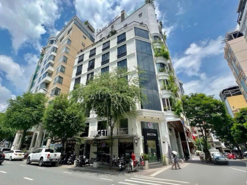SANG NHƯỢNG MẶT BẰNG GÓC 2 MẶT TIỀN SỐ 29 ĐƯỜNG LÊ ANH XUÂN, PHƯỜNG BẾN THÀNH, QUẬN 1, HỒ CHÍ MINH