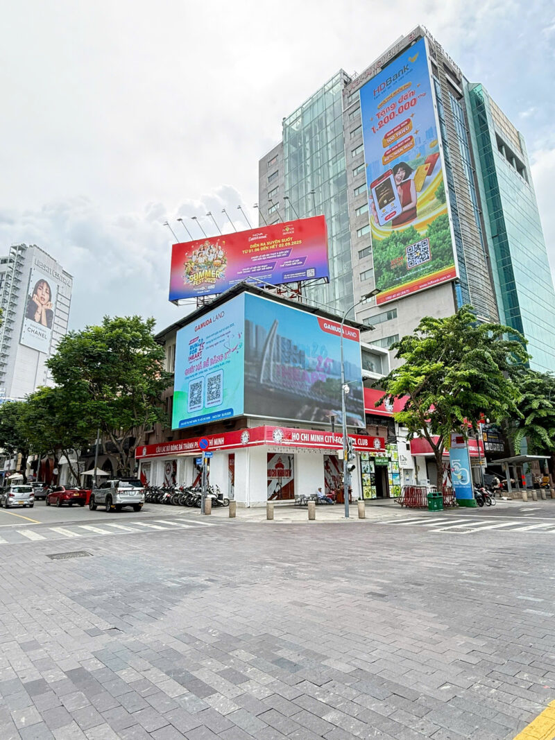 CHO THUÊ NHÀ GÓC 2 MẶT TIỀN SỐ 12 ĐƯỜNG NGUYỄN HUỆ, PHƯỜNG SÀI GÒN, HỒ CHÍ MINH