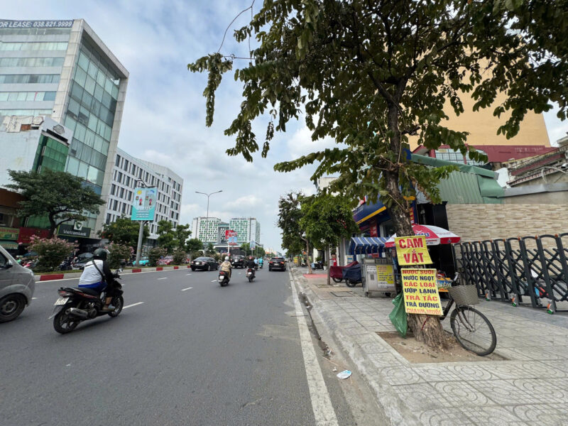 CHO THUÊ NHÀ MẶT TIỀN 129A-131A-131 CỘNG HÒA, PHƯỜNG 12, QUẬN TÂN BÌNH, HỒ CHÍ MINH