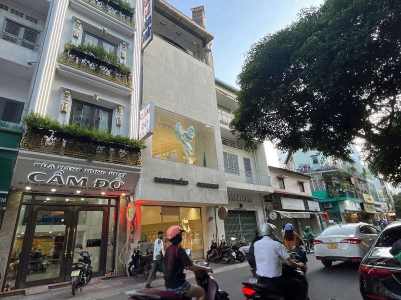 CHO THUÊ NHÀ MẶT TIỀN SỐ 1D ĐƯỜNG LÊ THỊ RIÊNG, PHƯỜNG BẾN THÀNH, QUẬN 1, HỒ CHÍ MINH