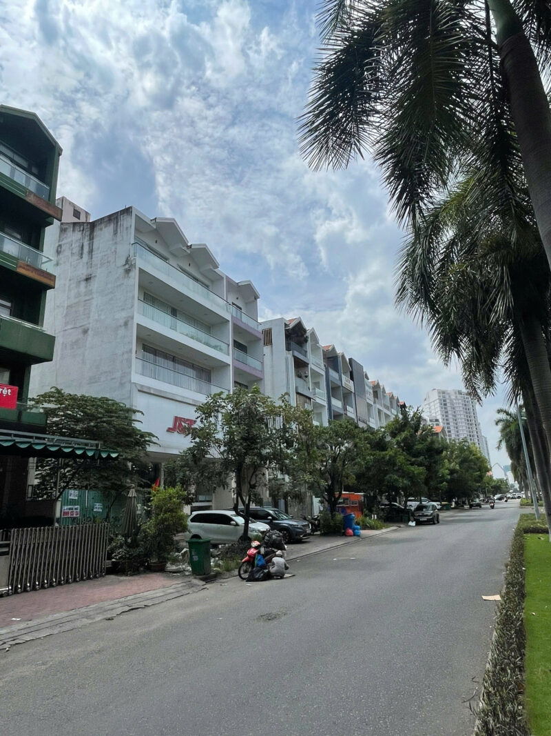 CHO THUÊ NHÀ MẶT TIỀN 94 ĐƯỜNG HOÀNG TRỌNG MẬU, PHƯỜNG TÂN HƯNG, QUẬN 7, HỒ CHÍ MINH