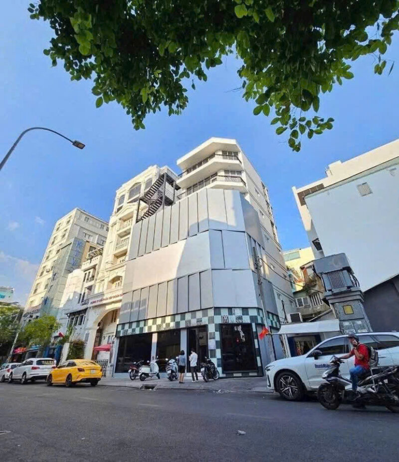 CHO THUÊ NHÀ GÓC 2 MẶT TIỀN SỐ 1 TRẦN NHẬT DUẬT, PHƯỜNG TÂN ĐỊNH, QUẬN 1, HỒ CHÍ MINH