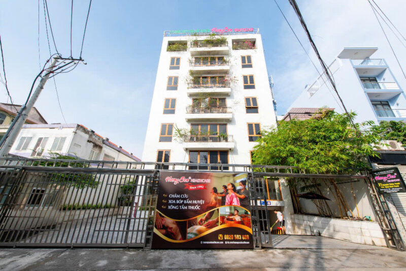 CHO THUÊ NHÀ MẶT TIỀN SỐ 21 ĐƯỜNG NGUYỄN THIỆN THUẬT, PHƯỜNG 14, QUẬN BÌNH THẠNH, HỒ CHÍ MINH