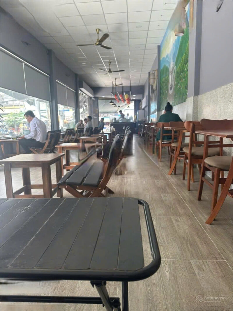CHO THUÊ NHÀ GÓC 2 MẶT TIỀN  SỐ 428 PHẠM VĂN BẠCH, PHƯỜNG 15, QUẬN GÒ VẤP, HỒ CHÍ MINH