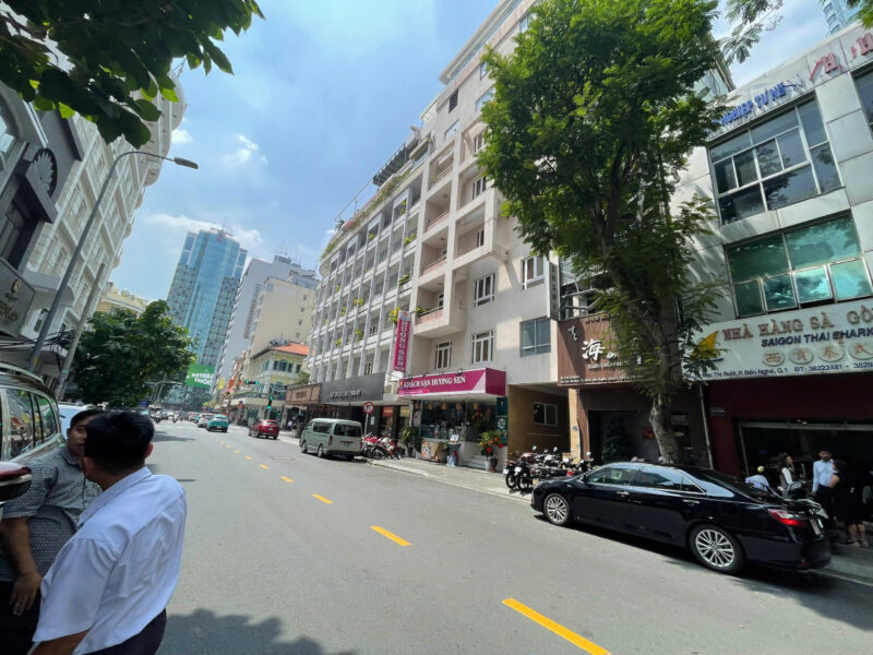 CHO THUÊ NHÀ MẶT TIỀN SỐ 54-56 ĐƯỜNG MẠC THỊ BƯỞI, PHƯỜNG BẾN NGHÉ, QUẬN 1, HỒ CHÍ MINH