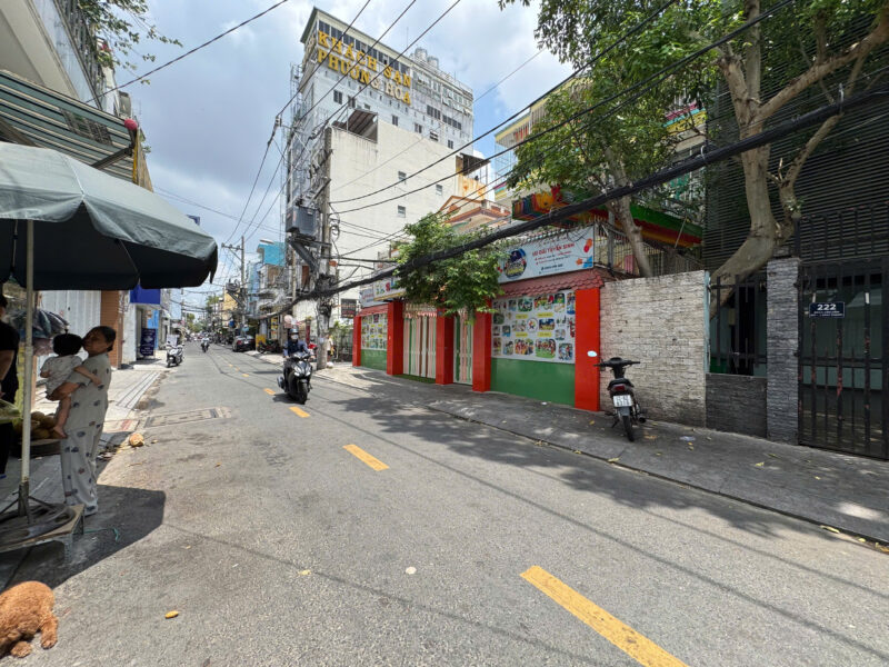 CHO THUÊ NHÀ MẶT TIỀN SỐ 222 ĐƯỜNG PHAN VĂN HÂN, PHƯỜNG 17, QUẬN BÌNH THẠNH, HỒ CHÍ MINH