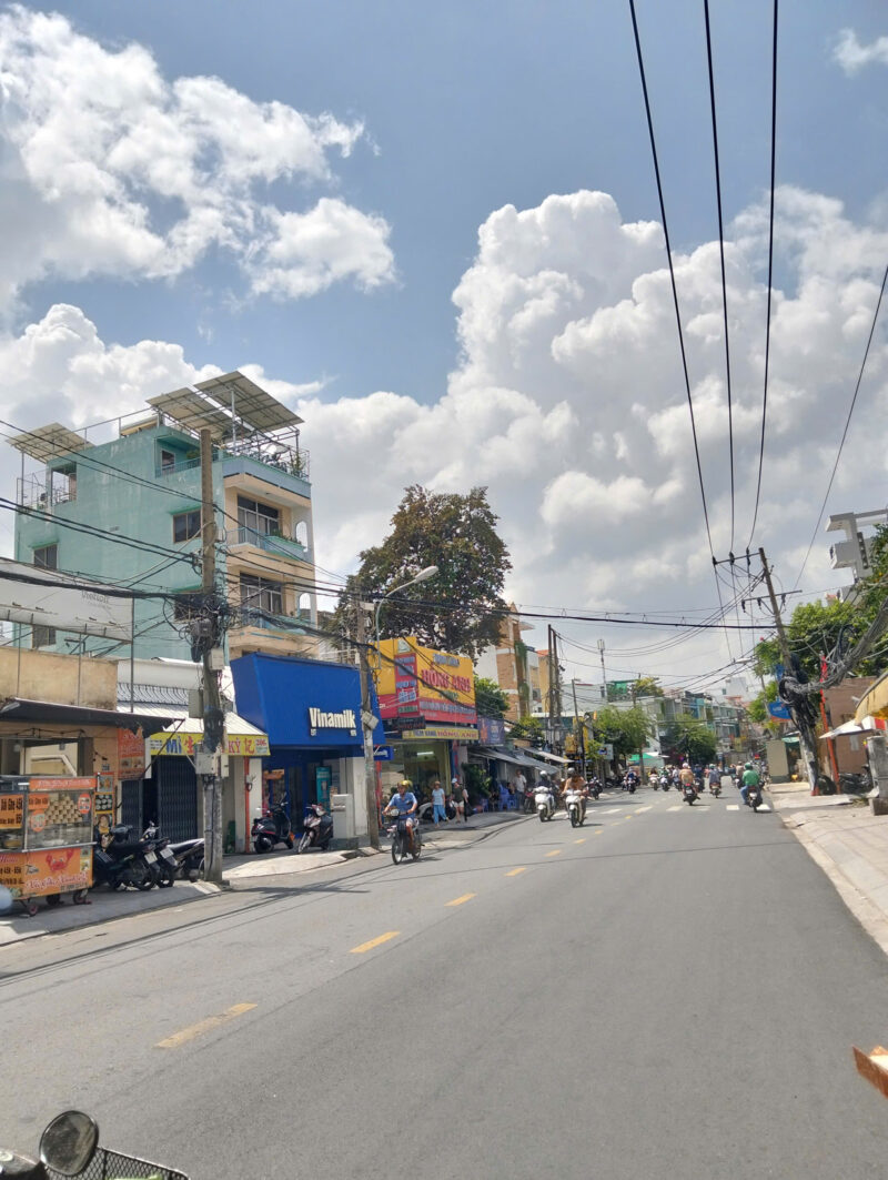 CHO THUÊ NHÀ MẶT TIỀN SỐ 212 LÊ QUANG ĐỊNH, PHƯỜNG 14, QUẬN BÌNH THẠNH, HỒ CHÍ MINH