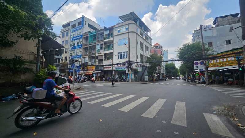 CHO THUÊ NHÀ GÓC 2 MẶT TIỀN SỐ 29 ĐƯỜNG NGÔ QUYỀN, PHƯỜNG 6, QUẬN 10, HỒ CHÍ MINH