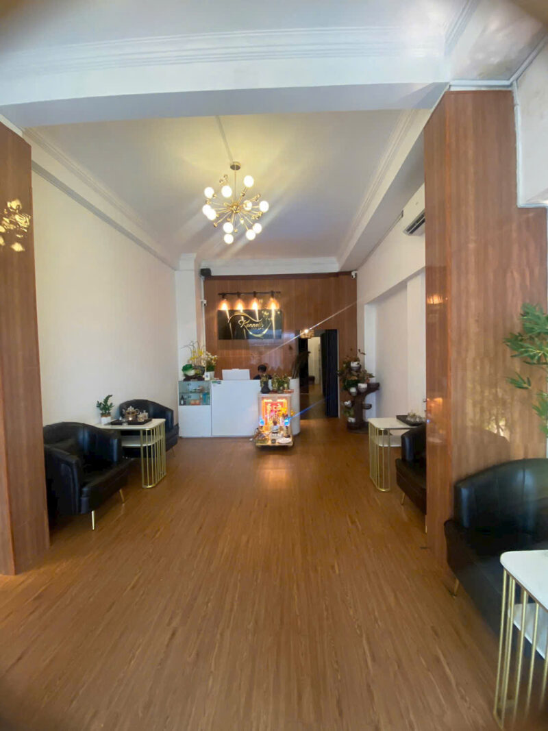 CHO THUÊ NHÀ GÓC 2 MẶT TIỀN SỐ 222 HAI BÀ TRƯNG, PHƯỜNG TÂN ĐỊNH, QUẬN 1, HỒ CHÍ MINH