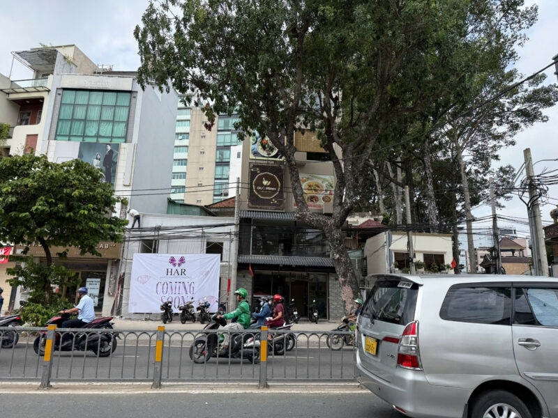 CHO THUÊ NHÀ MẶT TIỀN SỐ 93 ĐƯỜNG CÁCH MẠNG THÁNG TÁM, PHƯỜNG BẾN THÀNH, QUẬN 1, HỒ CHÍ MINH
