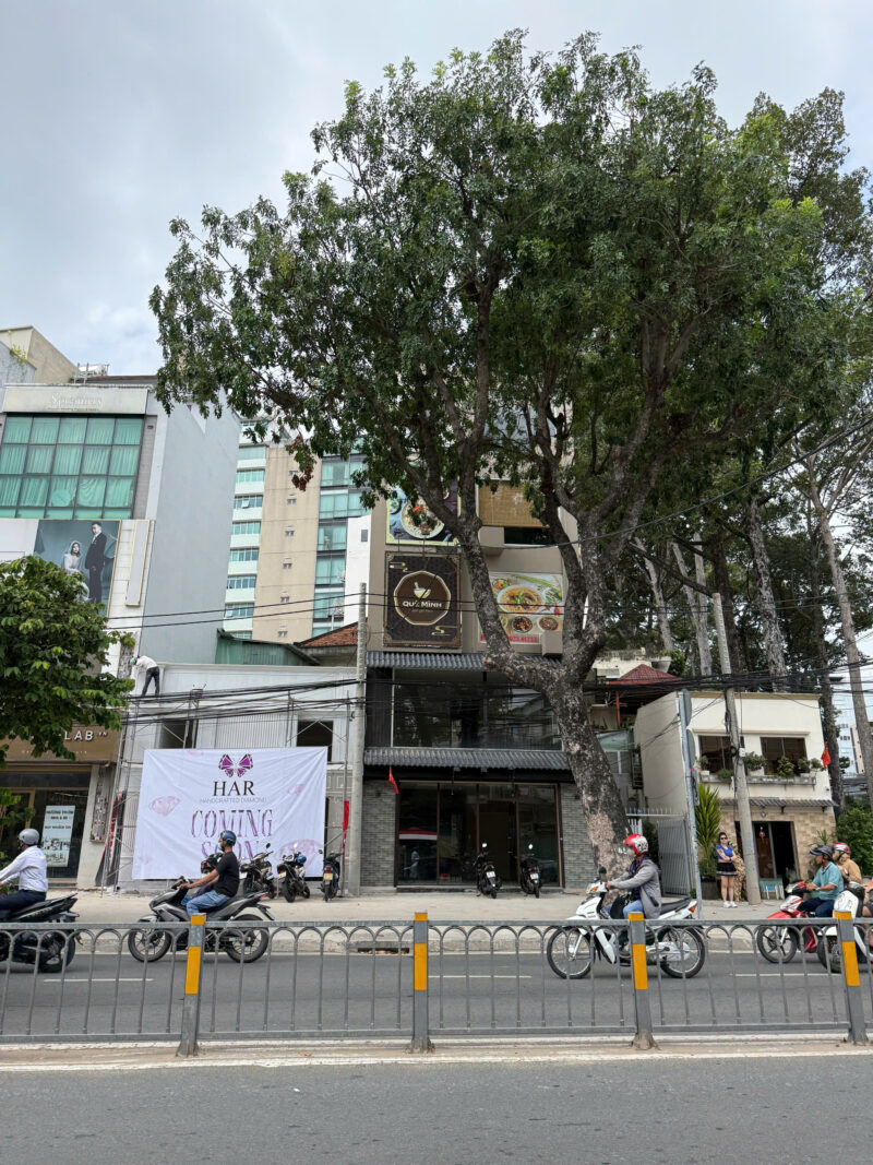 CHO THUÊ NHÀ MẶT TIỀN SỐ 93 ĐƯỜNG CÁCH MẠNG THÁNG TÁM, PHƯỜNG BẾN THÀNH, QUẬN 1, HỒ CHÍ MINH
