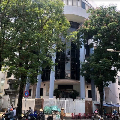 CHO THUÊ NHÀ GÓC 2 MẶT TIỀN SỐ 131 HOÀ HƯNG, PHƯỜNG 12, QUẬN 10, HỒ CHÍ MINH