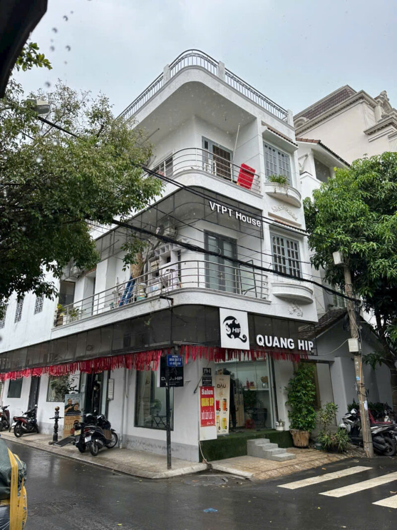 CHO THUÊ NHÀ GÓC 2 MẶT TIỀN SỐ 194 ĐƯỜNG BÀU CÁT 3, PHƯỜNG 12, QUẬN TÂN BÌNH, HỒ CHÍ MINH