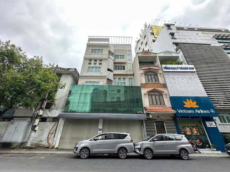 CHO THUÊ NHÀ MẶT TIỀN SỐ 162B NGUYỄN ĐÌNH CHÍNH, PHƯỜNG 11, QUẬN PHÚ NHUẬN, HỒ CHÍ MINH