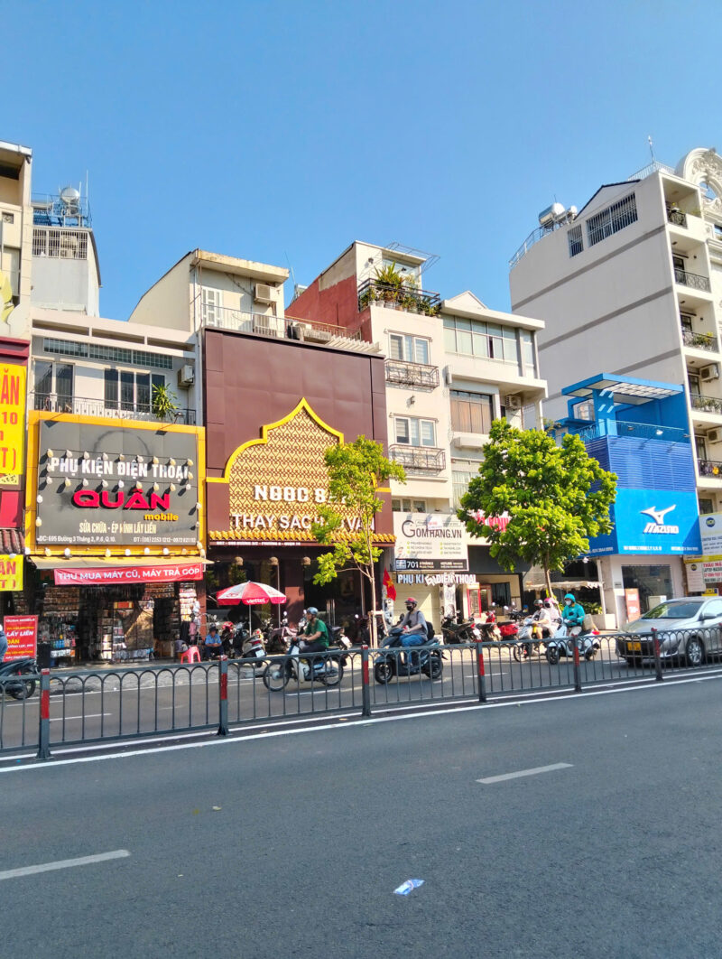 CHO THUÊ NHÀ MẶT TIỀN SỐ 693 ĐƯỜNG 3/2, PHƯỜNG 6, QUẬN 10, HỒ CHÍ MINH