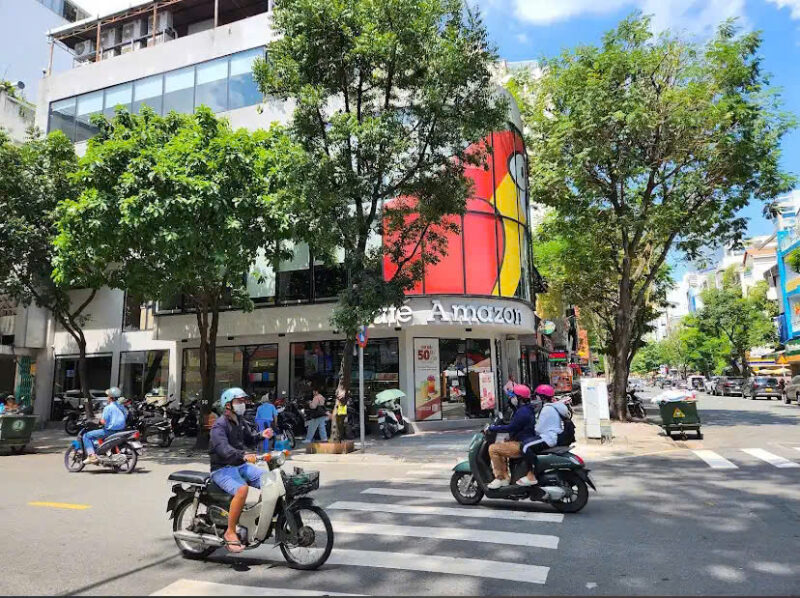 CHO THUÊ NHÀ GÓC 2 MẶT TIỀN SỐ 162 ĐƯỜNG NGUYỄN THÁI BÌNH, QUẬN 1, HỒ CHÍ MINH