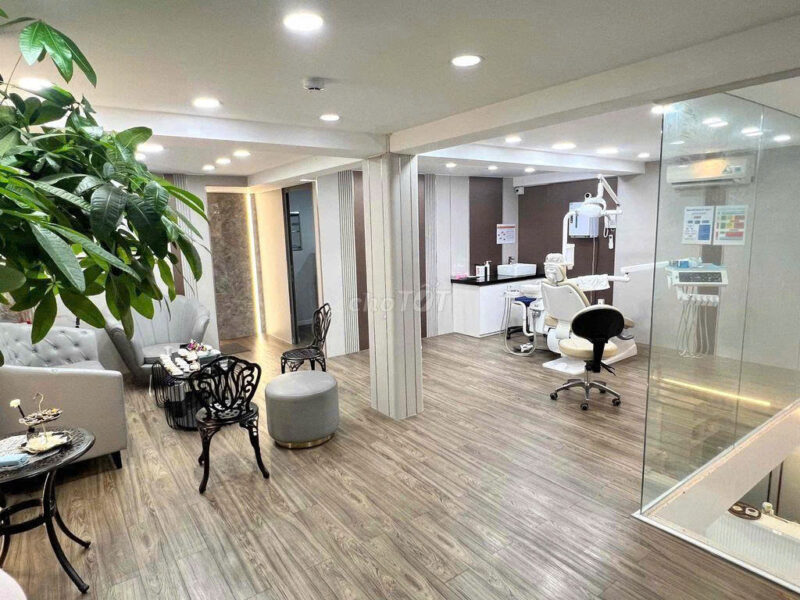 CHO THUÊ NHÀ MẶT TIỀN SỐ 201 ĐƯỜNG PHAN XÍCH LONG, PHƯỜNG 2, QUẬN PHÚ NHUẬN, HỒ CHÍ MINH