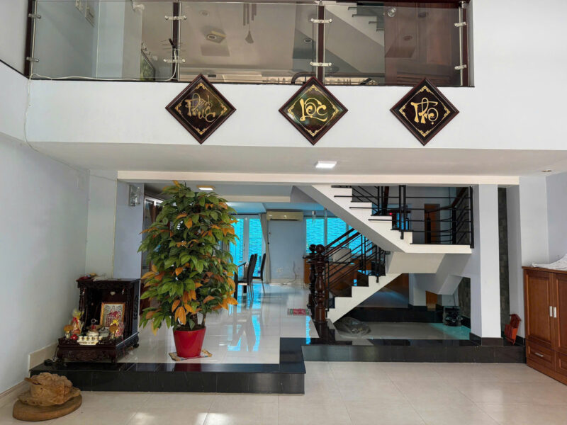 CHO THUÊ NAHF MẶT TIỀN SỐ R4-18 ĐƯỜNG HƯNG GIA 5, PHƯỜNG TÂN HƯNG, QUẬN 7, HỒ CHÍ MINH