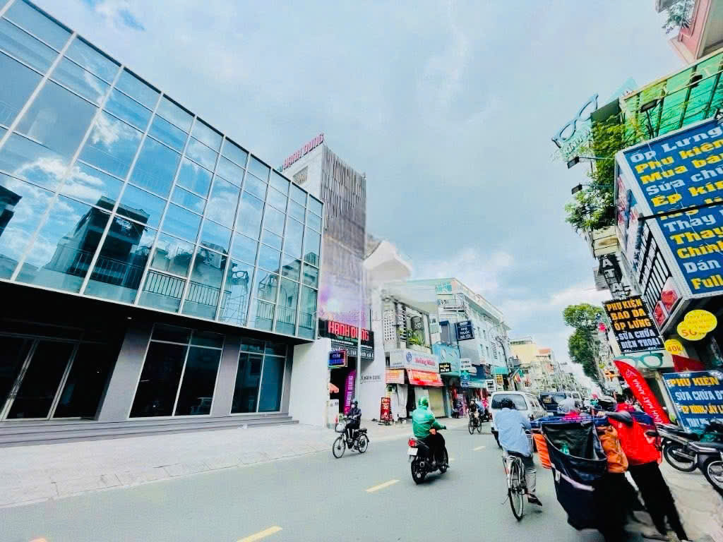 CHO THUÊ TOÀ NHÀ MẶT TIỀN SỐ 22 ĐƯỜNG TRẦN HUY LIỆU, PHƯỜNG 12, QUẬN PHÚ NHUẬN, HỒ CHÍ MINH CHO THUÊ TOÀ NHÀ MẶT TIỀN SỐ 22 ĐƯỜNG TRẦN HUY LIỆU, PHƯỜNG 12, QUẬN PHÚ NHUẬN, HỒ CHÍ MINH