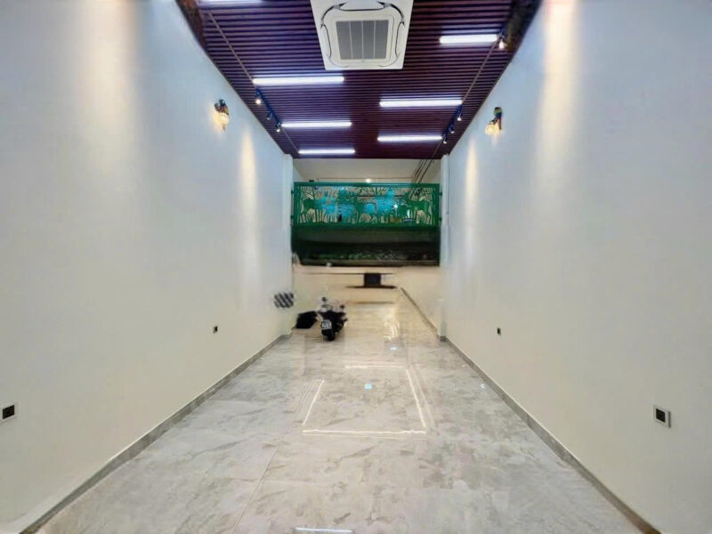 CHO THUÊ NHÀ MẶT TIỀN SỐ 102 ĐƯỜNG NGUYỄN VĂN THỦ, PHƯỜNG ĐA KAO, QUẬN 1, HỒ CHÍ MINH