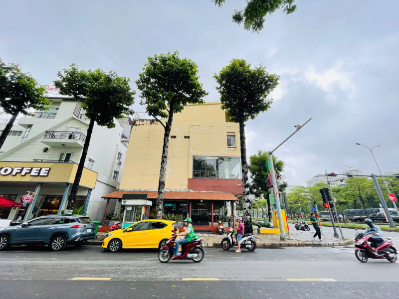 CHO THUÊ NHÀ GÓC 2 MẶT TIỀN SỐ 1000 ĐƯỜNG NGUYỄN VĂN LINH - PHẠM VĂN NGHỊ, PHƯỜNG TÂN PHONG, QUẬN 7, HỒ CHÍ MINH