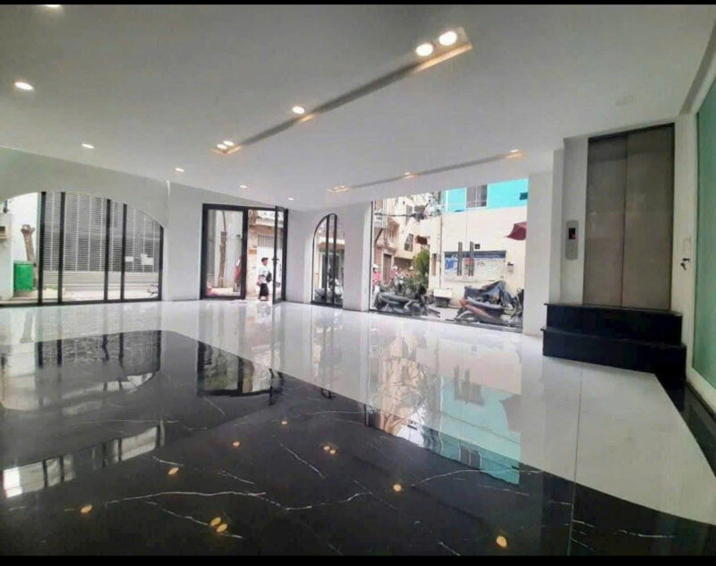 CHO THUÊ NHÀ GÓC 2 MẶT TIỀN SỐ 10E ĐƯỜNG TRẦN NHẬT DUẬT, PHƯỜNG TÂN ĐỊNH, QUẬN 1, HỒ CHÍ MINH
