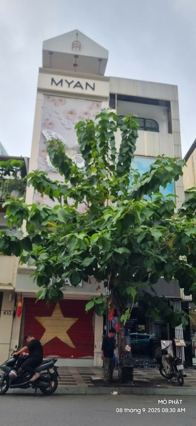 CHO THUÊ NHÀ MẶT TIỀN SỐ 105 ĐƯỜNG NGUYỄN TRÃI, PHƯỜNG BẾN THÀNH, QUẬN 1, HỒ CHÍ MINH