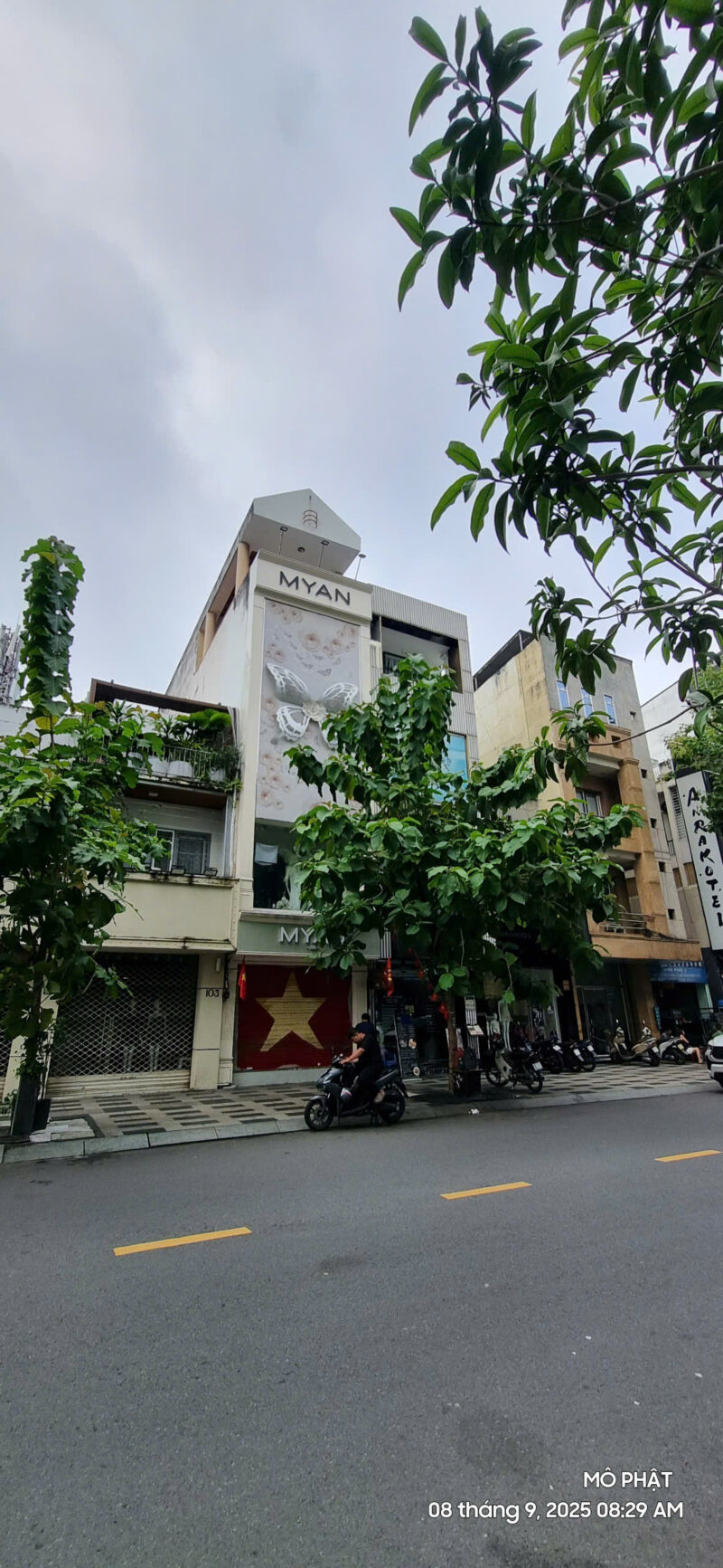 CHO THUÊ NHÀ MẶT TIỀN SỐ 105 ĐƯỜNG NGUYỄN TRÃI, PHƯỜNG BẾN THÀNH, QUẬN 1, HỒ CHÍ MINH