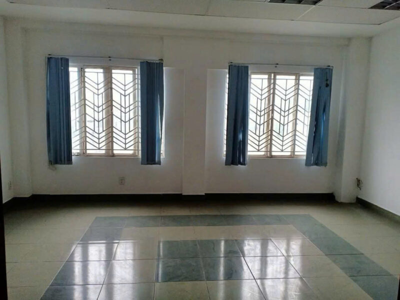 CHO THUÊ NHÀ MẶT TIỀN SỐ 130 ĐƯỜNG KHÁNH HỘI, PHƯỜNG 6, QUẬN 4, HỒ CHÍ MINH