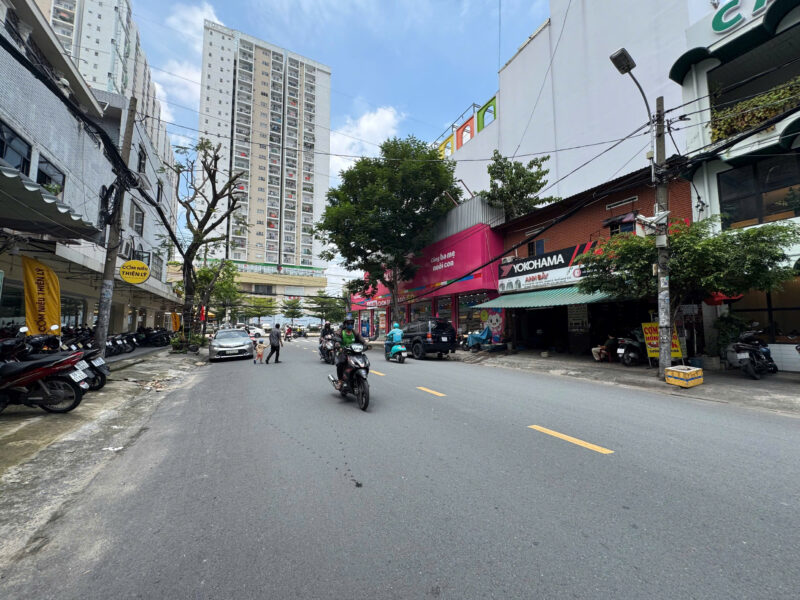 CHO THUÊ NHÀ MẶT TIỀN SỐ 250A ĐƯỜNG NGUYỄN HỒNG ĐÀO, PHƯỜNG 14, QUẬN TÂN BÌNH, HỒ CHÍ MINH