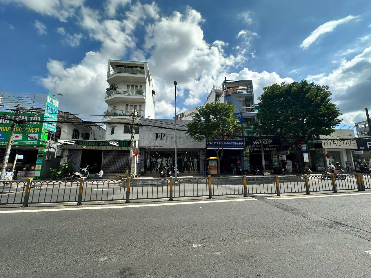CHO THUÊ NHÀ MẶT TIỀN SỐ 343 NGUYỄN THỊ THẬP, PHƯỜNG TÂN PHONG, QUẬN 7, HỒ CHÍ MINH CHO THUÊ NHÀ MẶT TIỀN SỐ 343 NGUYỄN THỊ THẬP, PHƯỜNG TÂN PHONG, QUẬN 7, HỒ CHÍ MINH