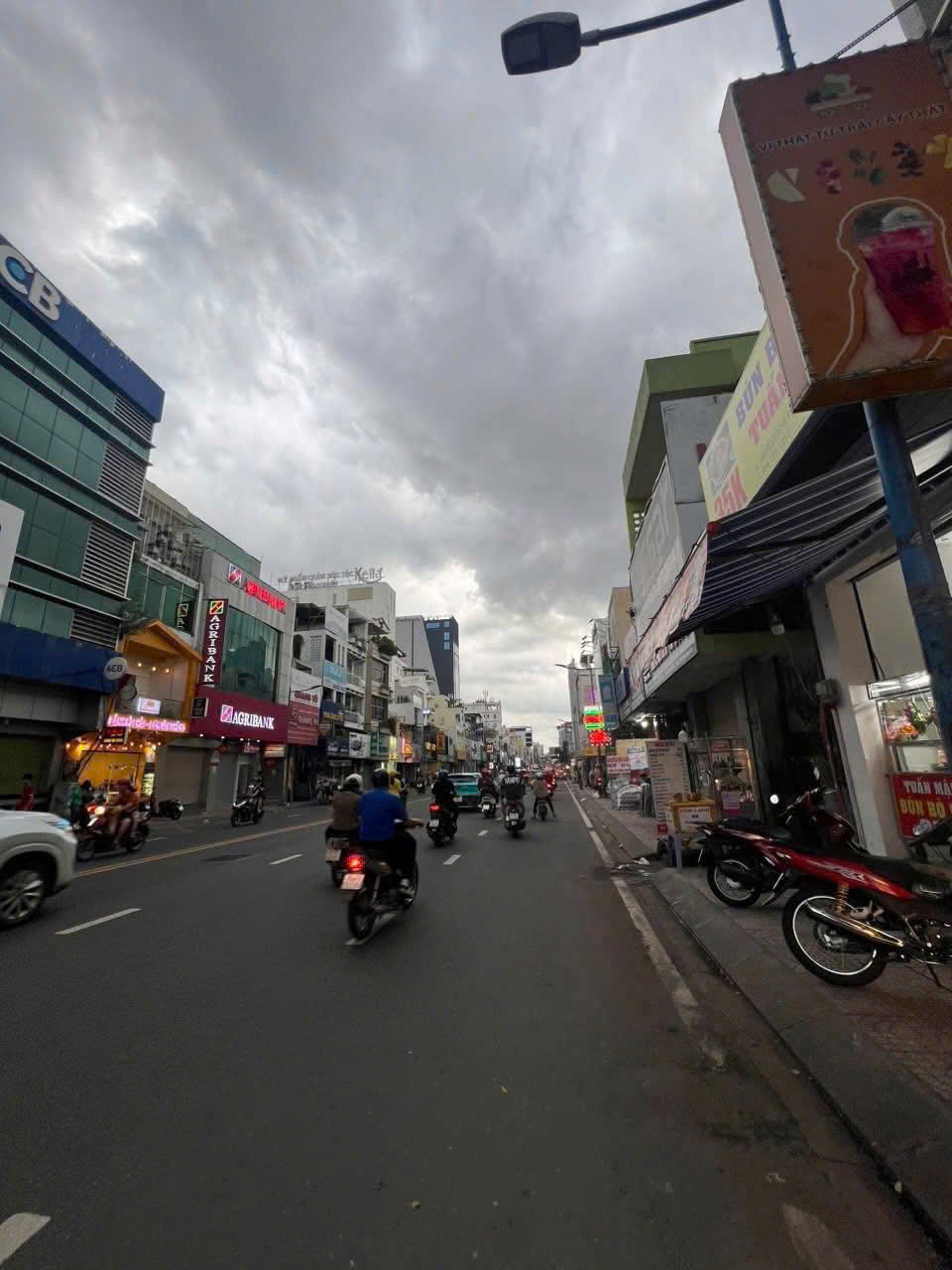 CHO THUÊ NHÀ MẶT TIỀN SỐ 49 ĐƯỜNG PHAN ĐÌNH PHÙNG, PHƯỜNG 15, QUẬN PHÚ NHUẬN, HỒ CHÍ MINH CHO THUÊ NHÀ MẶT TIỀN SỐ 49 ĐƯỜNG PHAN ĐÌNH PHÙNG, PHƯỜNG 15, QUẬN PHÚ NHUẬN, HỒ CHÍ MINH