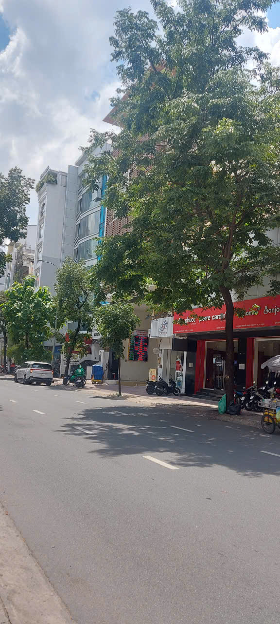 CHO THUÊ MẶT BẰNG MẶT TIỀN SỐ 236-238 ĐƯỜNG NGUYỄN ĐÌNH CHIỂU, PHƯỜNG 5, QUẬN 3, HỒ CHÍ MINH CHO THUÊ MẶT BẰNG MẶT TIỀN SỐ 236-238 ĐƯỜNG NGUYỄN ĐÌNH CHIỂU, PHƯỜNG 5, QUẬN 3, HỒ CHÍ MINH