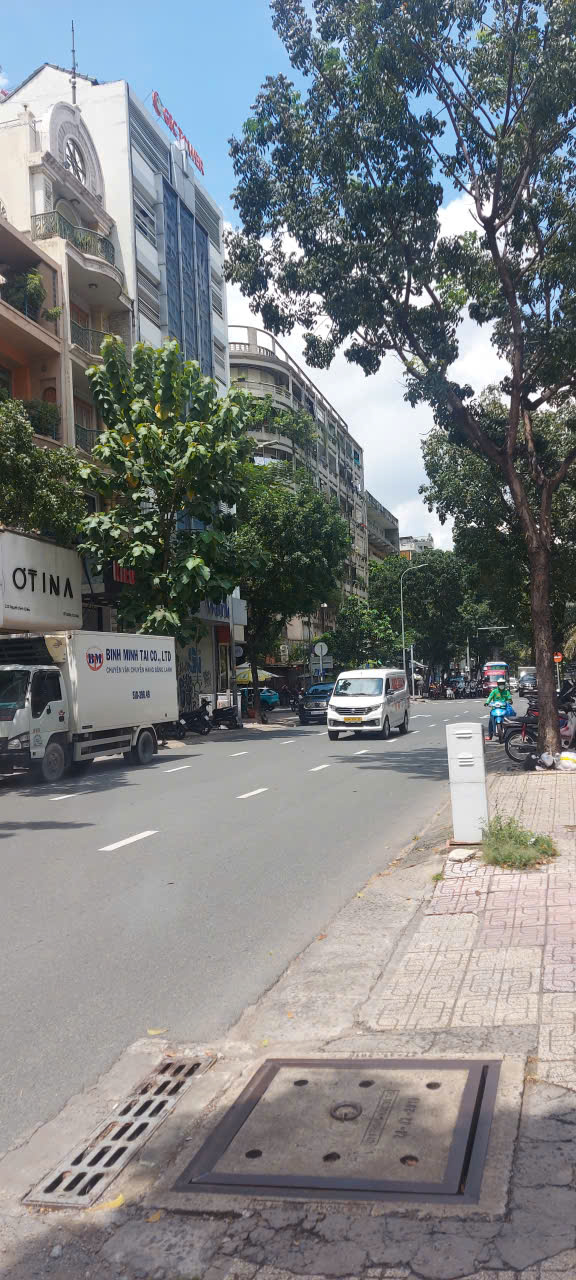 CHO THUÊ MẶT BẰNG MẶT TIỀN SỐ 236-238 ĐƯỜNG NGUYỄN ĐÌNH CHIỂU, PHƯỜNG 5, QUẬN 3, HỒ CHÍ MINH CHO THUÊ MẶT BẰNG MẶT TIỀN SỐ 236-238 ĐƯỜNG NGUYỄN ĐÌNH CHIỂU, PHƯỜNG 5, QUẬN 3, HỒ CHÍ MINH