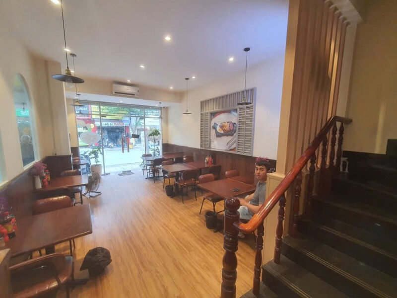 CHO THUÊ NHÀ MẶT TIỀN SỐ 102 ĐƯỜNG ĐỒNG ĐEN, PHƯỜNG 14, QUẬN TÂN BÌNH, HỒ CHÍ MINH