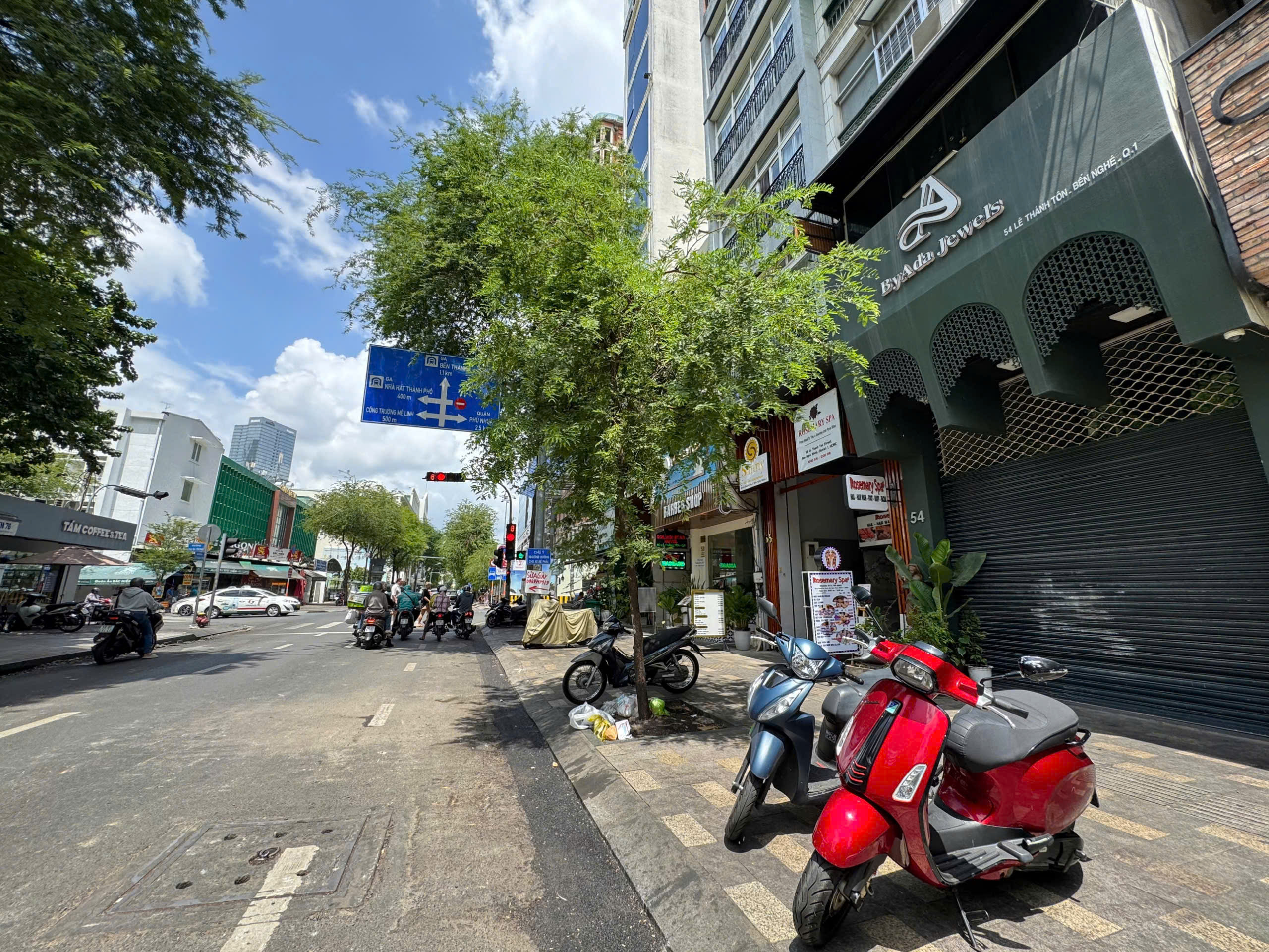 CHO THUÊ NHÀ MẶT TIỀN SỐ 52 ĐƯỜNG LÊ THÁNH TÔN, PHƯỜNG BẾN NGHÉ, QUẬN 1, HỒ CHÍ MINH CHO THUÊ NHÀ MẶT TIỀN SỐ 52 ĐƯỜNG LÊ THÁNH TÔN, PHƯỜNG BẾN NGHÉ, QUẬN 1, HỒ CHÍ MINH