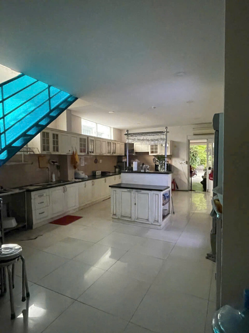 CHO THUÊ NHÀ MẶT TIỀN SỐ 516-518 ĐƯỜNG HUỲNH TẤN PHÁT, PHƯỜNG BÌNH THUẬN, QUẬN 7, HỒ CHÍ MINH