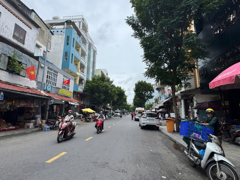 CHO THUÊ NHÀ MẶT TIỀN SỐ 6 ĐƯỜNG YERSIN, PHƯỜNG NGUYỄN THÁI BÌNH, QUẬN 1, HỒ CHÍ MINH