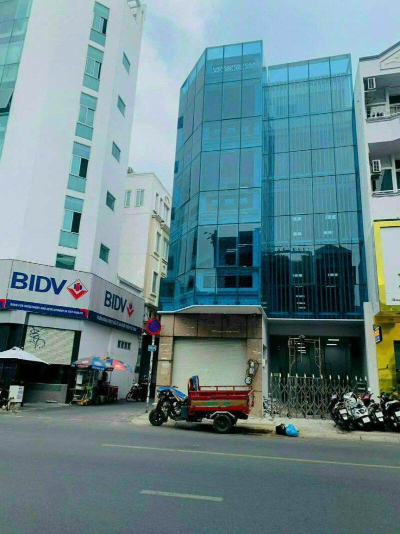 CHO THUÊ NHÀ GÓC 2 MẶT TIỀN SỐ 52B-52C ĐƯỜNG NGUYỄN BỈNH KHIÊM, PHƯỜNG ĐA KAO, QUẬN 1, HỒ CHÍ MINH