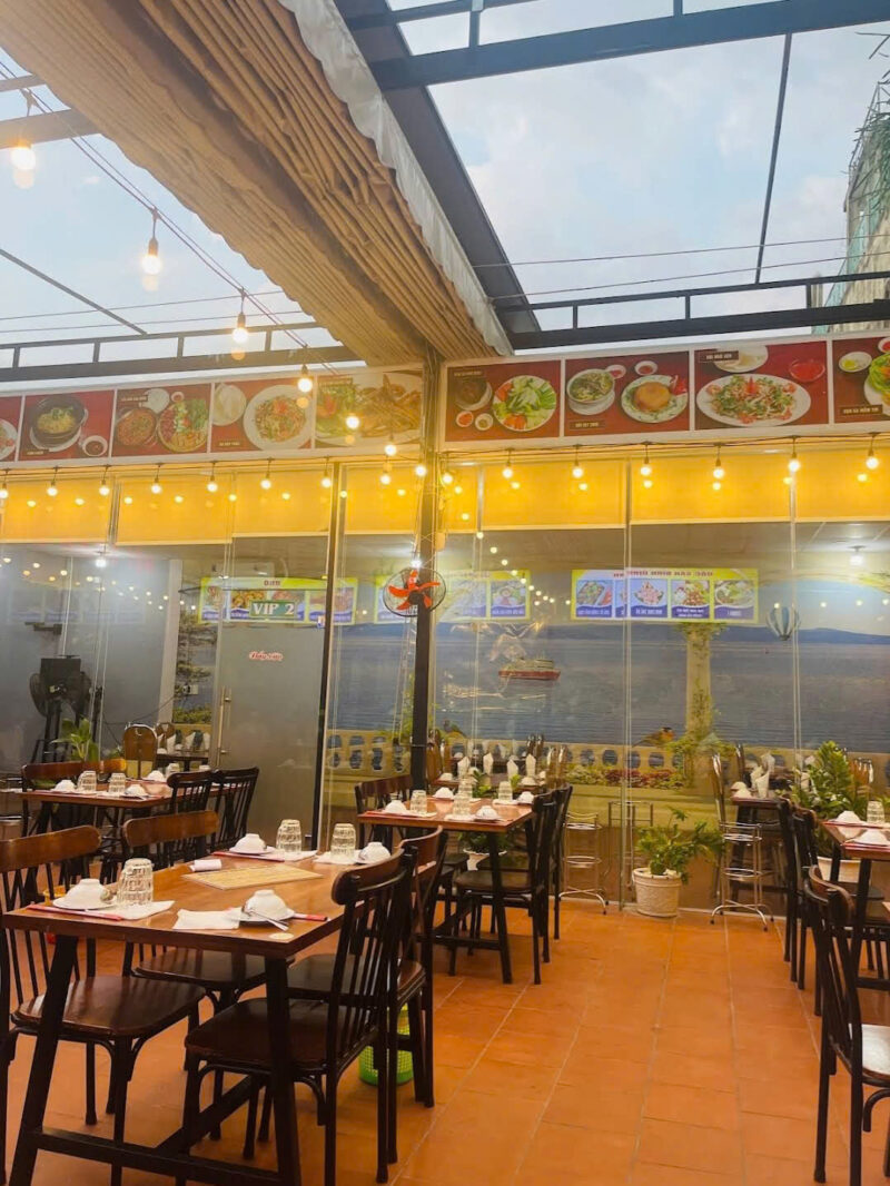 CHO THUÊ NHÀ GÓC 2 MẶT TIỀN SỐ 305 ĐƯỜNG ĐINH BỘ LĨNH, PHƯỜNG 26, QUẬN BÌNH THẠNH, HỒ CHÍ MINH