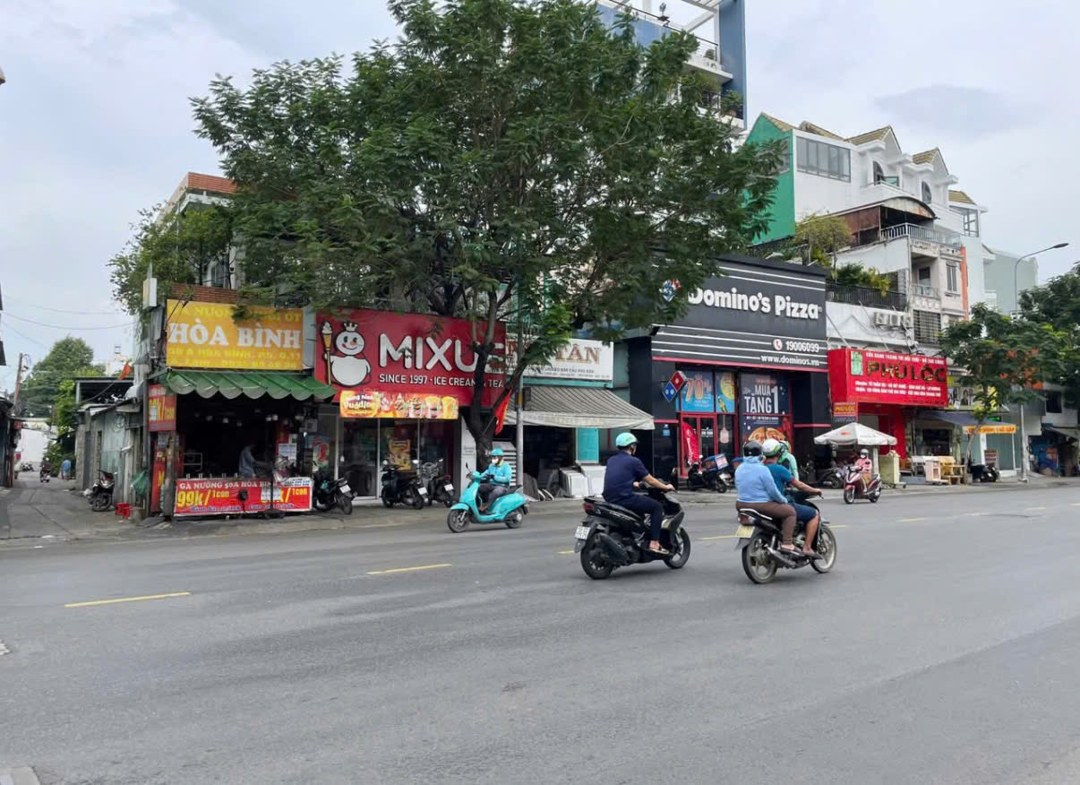 CHO THUÊ NHÀ GÓC 2 MẶT TIỀN SỐ 52A ĐƯỜNG HOÀ BÌNH, PHƯỜNG 3, QUẬN 11, HỒ CHÍ MINH CHO THUÊ NHÀ GÓC 2 MẶT TIỀN SỐ 52A ĐƯỜNG HOÀ BÌNH, PHƯỜNG 3, QUẬN 11, HỒ CHÍ MINH