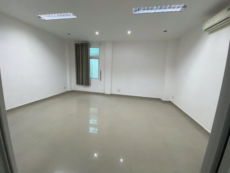 CHO THUÊ NHÀ MẶT TIỀN SỐ 214 ĐƯỜNG HOÀNG HOA THÁM PHƯỜNG 12 QUẬN TÂN BÌNH, HỒ CHÍ MINH