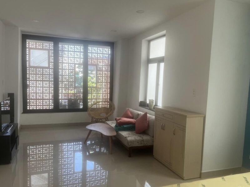 CHO THUÊ NHÀ GÓC 2MT SỐ 12Q2 NGUYỄN THỊ MINH KHAI, PHƯỜNG ĐA KAO, QUẬN 1, HỒ CHÍ MINH