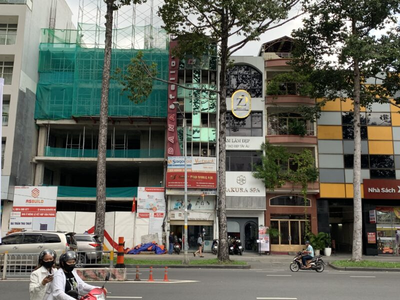 CHO THUÊ NHÀ MẶT TIỀN SỐ 385 ĐƯỜNG TRẦN HƯNG ĐẠO, PHƯỜNG CẦU KHO, QUẬN 1, HỒ CHÍ MINH