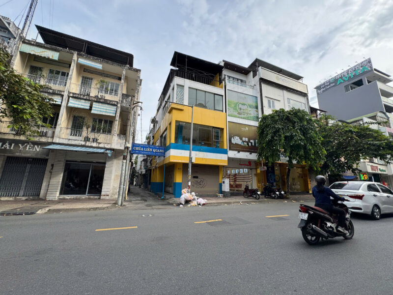 CHO THUÊ NHÀ GÓC 2 MẶT TIỀN SỐ 611 ĐƯỜNG NGUYỄN ĐÌNH CHIỂU, PHƯỜNG 2, QUẬN 3, HỒ CHÍ MINH