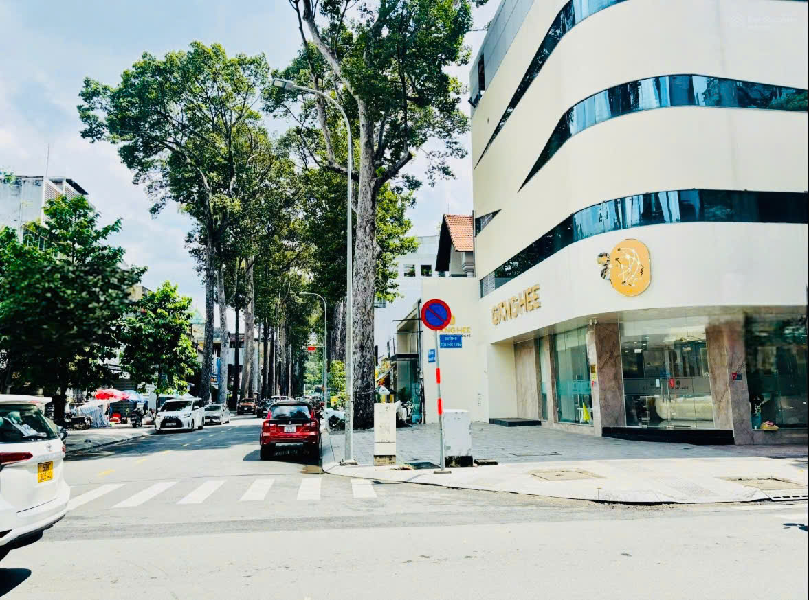 CHO THUÊ NHÀ MẶT TIỀN SỐ 101 ĐƯỜNG SƯƠNG NGUYỆT ÁNH, PHƯỜNG BẾN THÀNH, QUẬN 1, HỒ CHÍ MINH CHO THUÊ NHÀ MẶT TIỀN SỐ 101 ĐƯỜNG SƯƠNG NGUYỆT ÁNH, PHƯỜNG BẾN THÀNH, QUẬN 1, HỒ CHÍ MINH